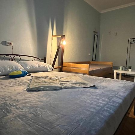 Ararat-Klovskaya Hostel-Apartments Kiev Екстериор снимка