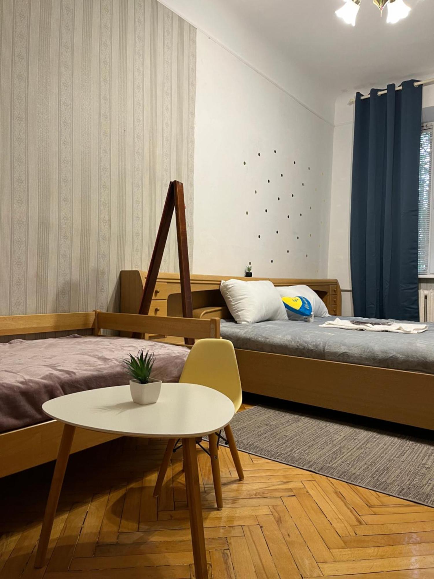 Ararat-Klovskaya Hostel-Apartments Kiev Екстериор снимка