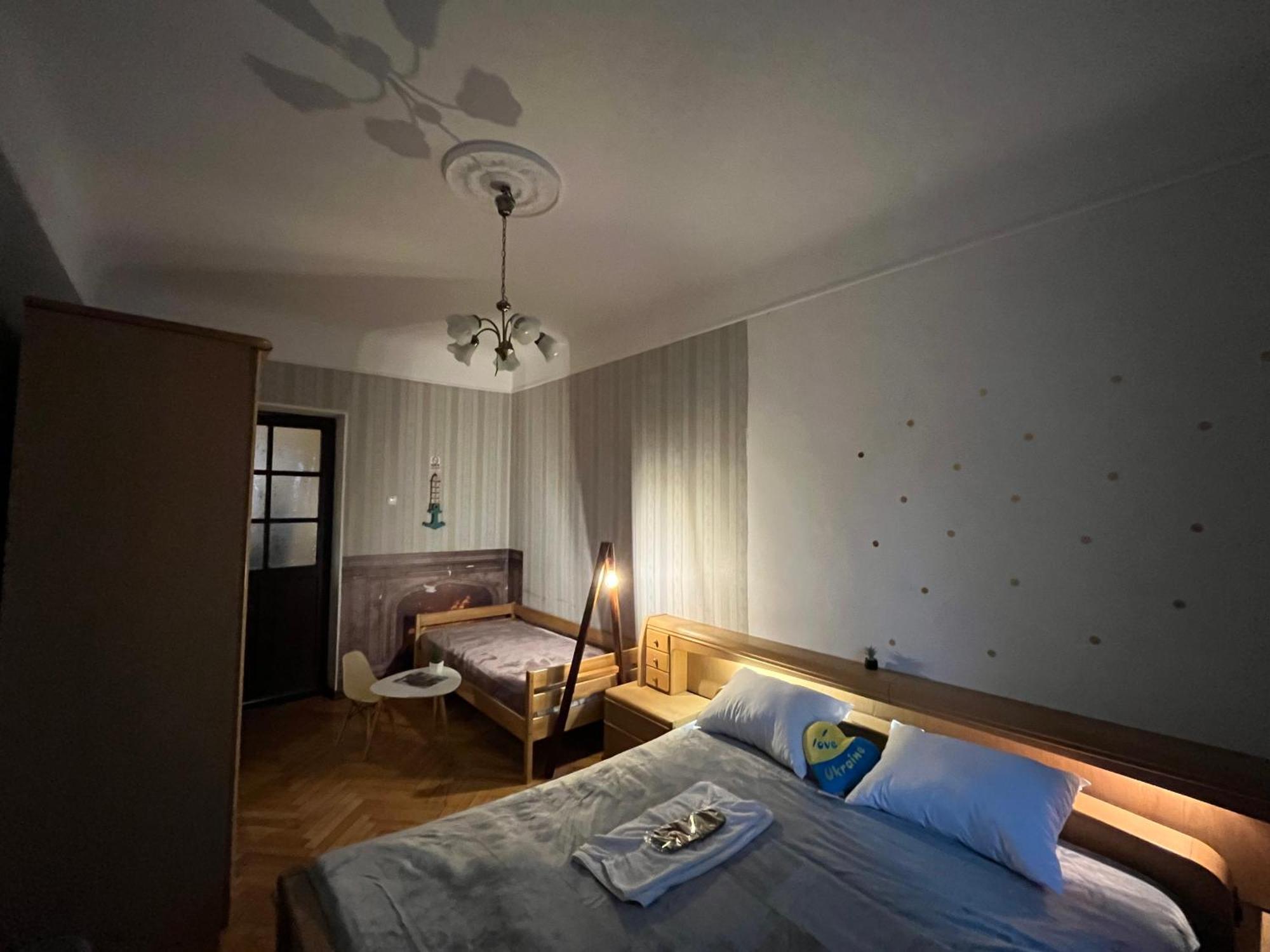 Ararat-Klovskaya Hostel-Apartments Kiev Екстериор снимка