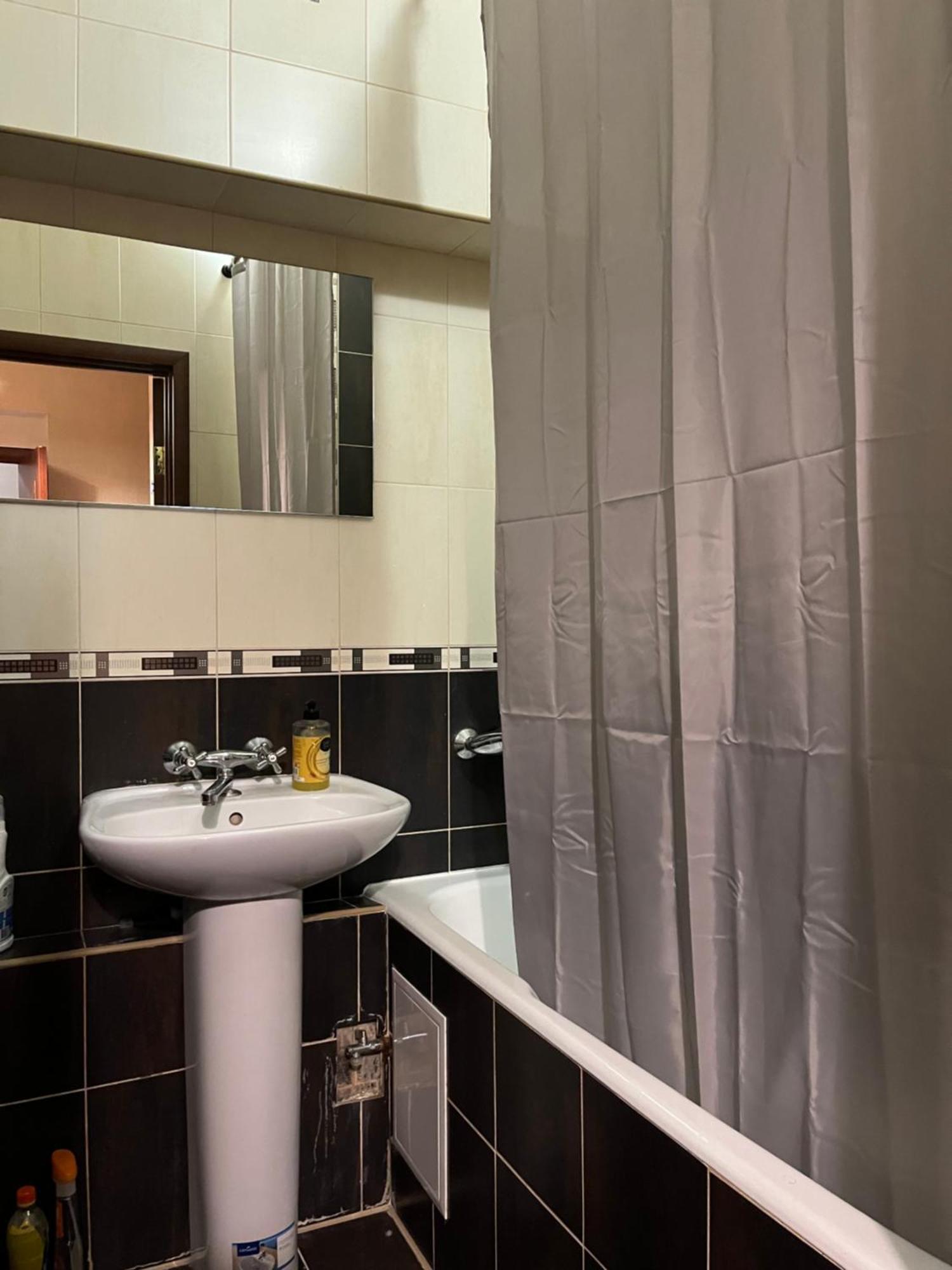 Ararat-Klovskaya Hostel-Apartments Kiev Екстериор снимка