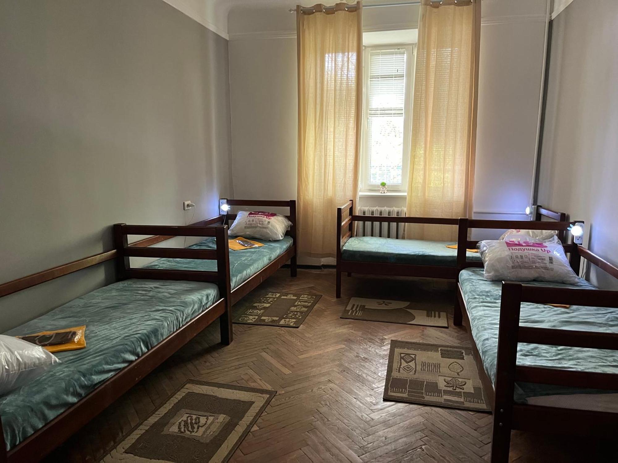 Ararat-Klovskaya Hostel-Apartments Kiev Екстериор снимка